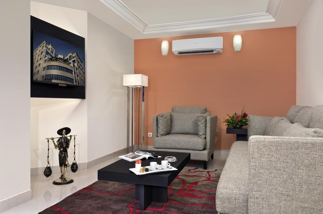Bravia Hotel Ουαγκαντουγκού Εξωτερικό φωτογραφία