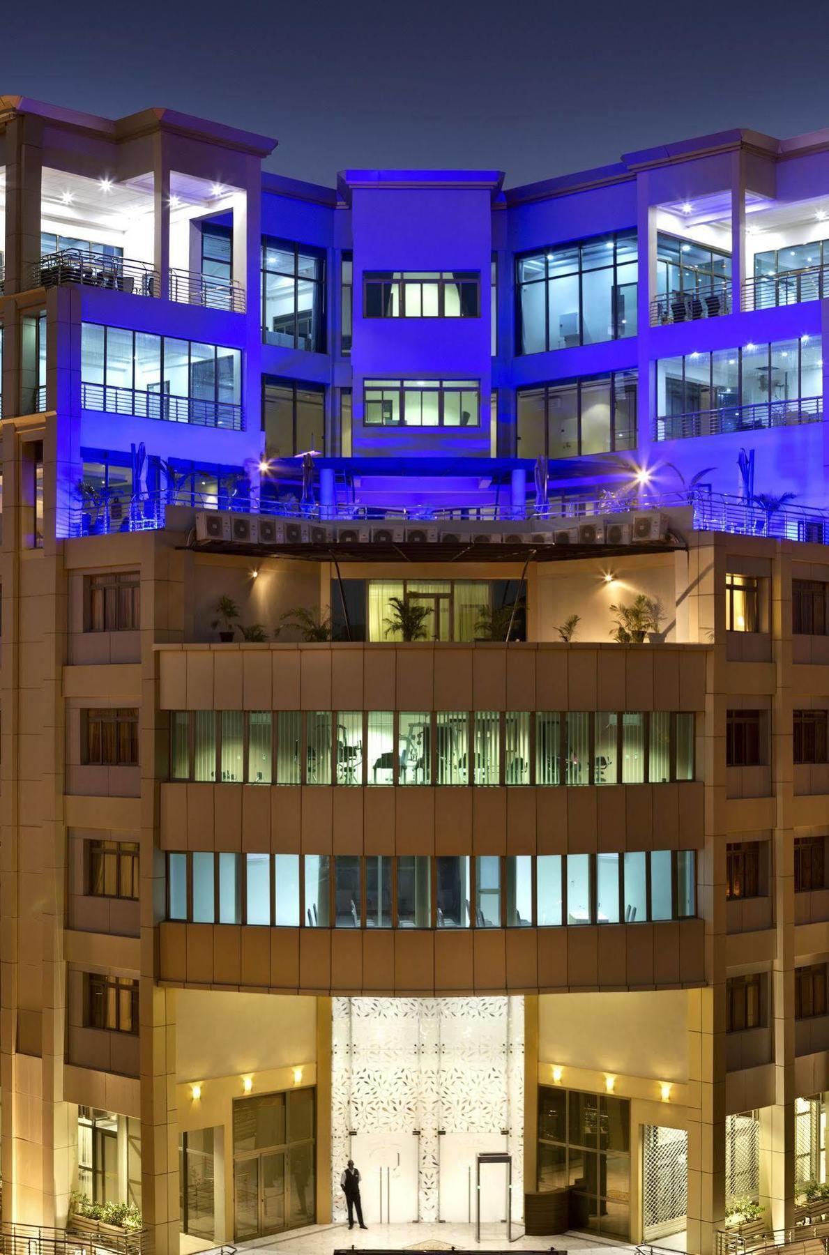 Bravia Hotel Ουαγκαντουγκού Εξωτερικό φωτογραφία