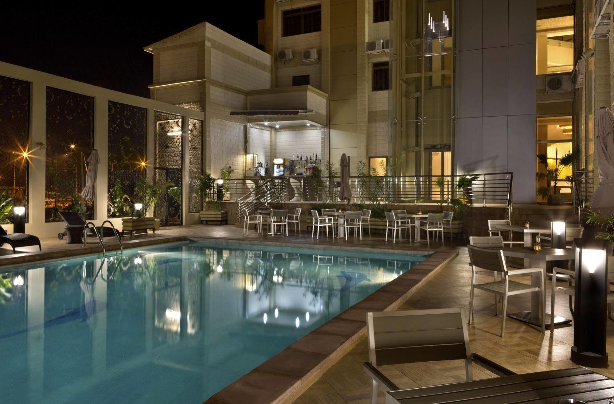 Bravia Hotel Ουαγκαντουγκού Εξωτερικό φωτογραφία